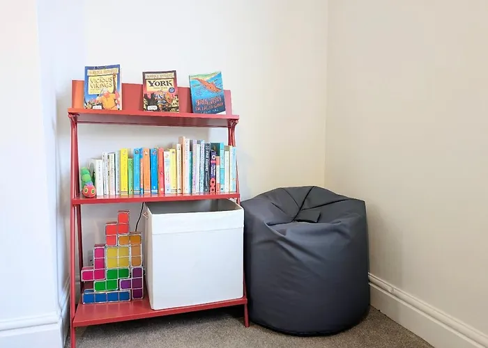 Southbank Stay With Parking * York